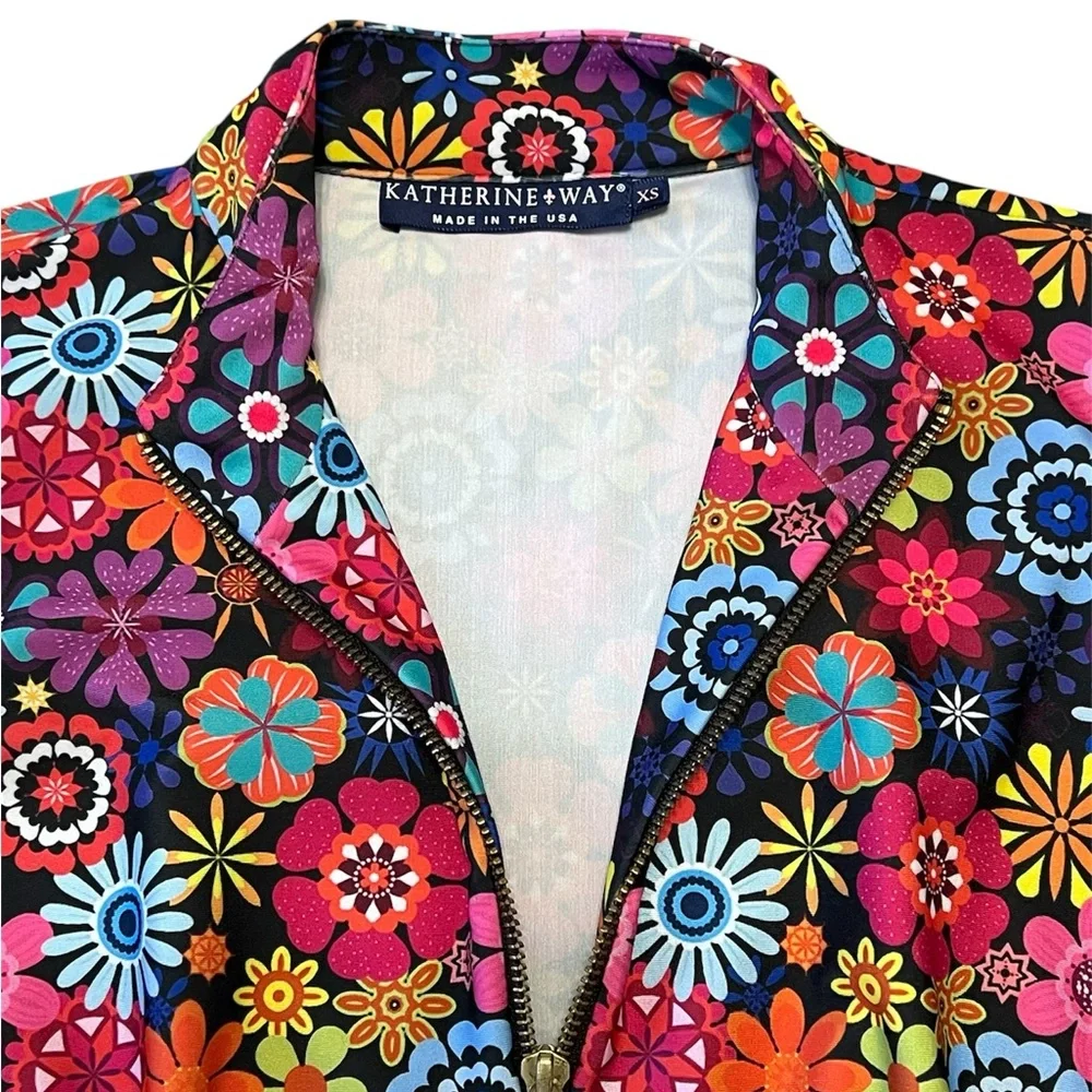 KATHERINE’S WAY DORAL dress in bold blossoms shift dress NWOT size XS UPF 50+ - Picture 6 of 12